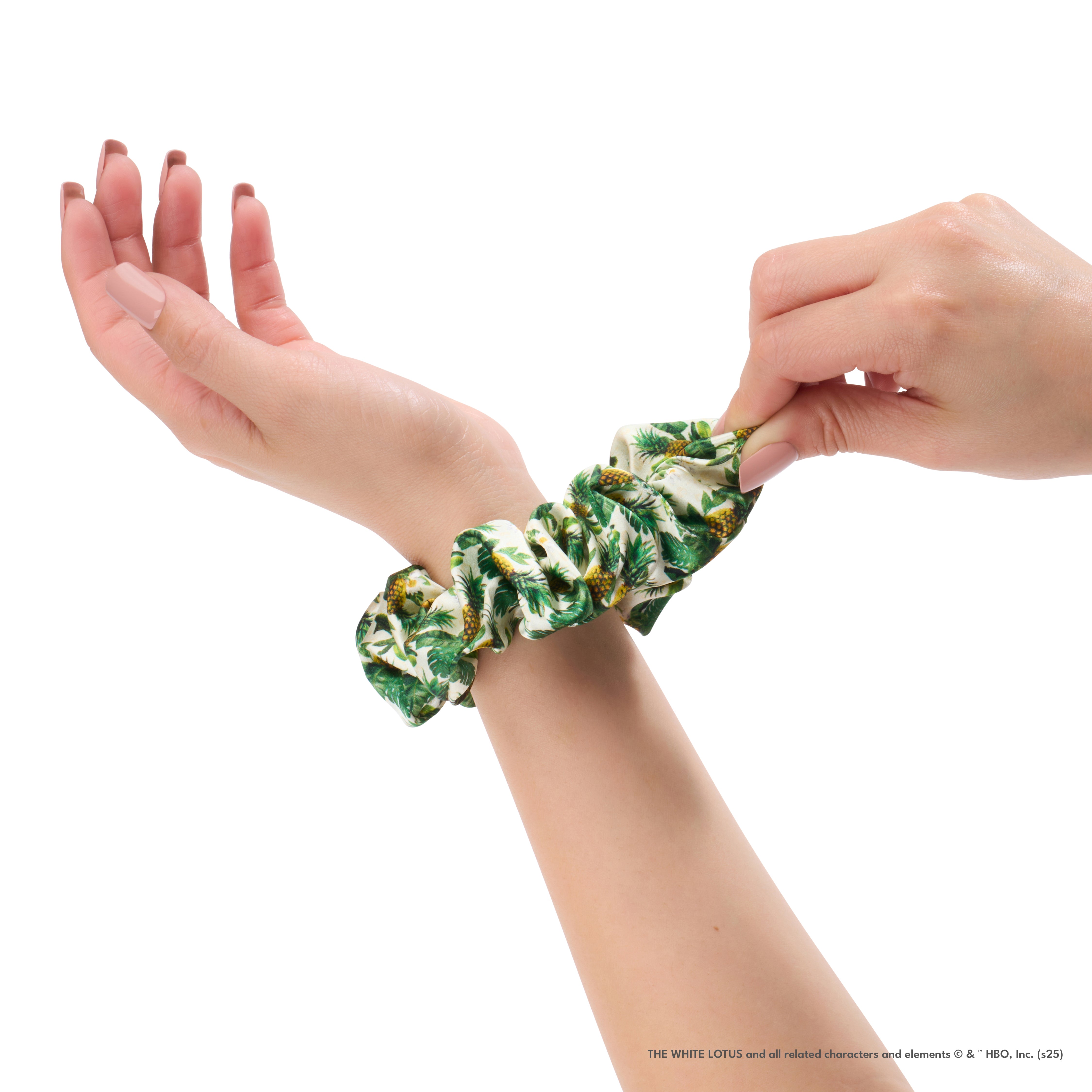 Blissy Scrunchies - White Lotus - Pineapple