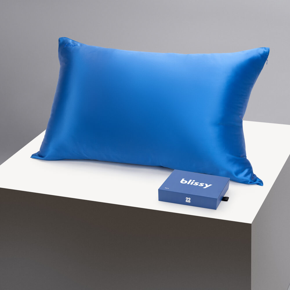 Blissy 100% Mulberry 22-Momme Silk Pillowcase - Azure - Standard