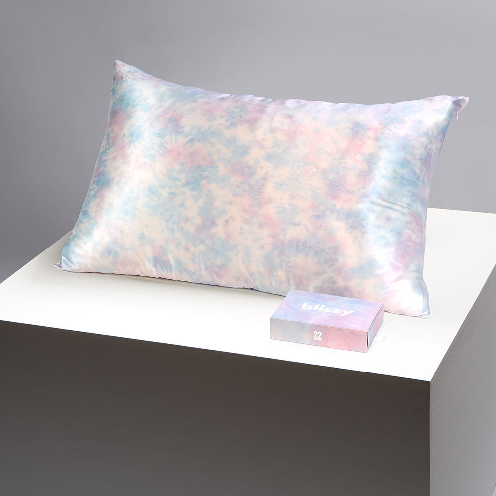 Personalized Pillowcases with the Spin Art Tie-Dye Studio – Tulip Color  Crafts