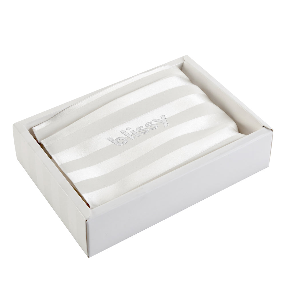Blissy 100 Mulberry 22Momme Silk Pillowcase White Striped Standard