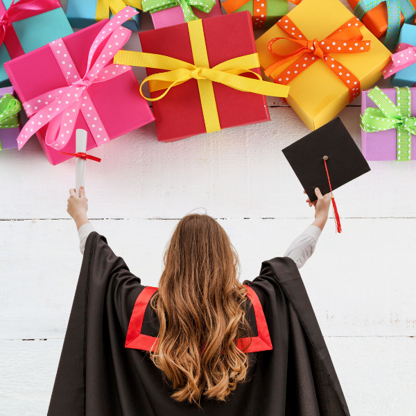 The Ultimate Graduation Gifts for Her She'll Actually Like
