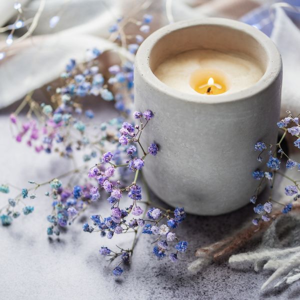 Why Luxury Strong-Scented Candles Are Worth the Investment