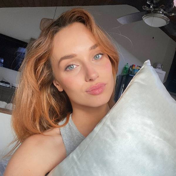 National Selfie Day Ideas: Your Blissy Beauty Routine for a Perfect Picture