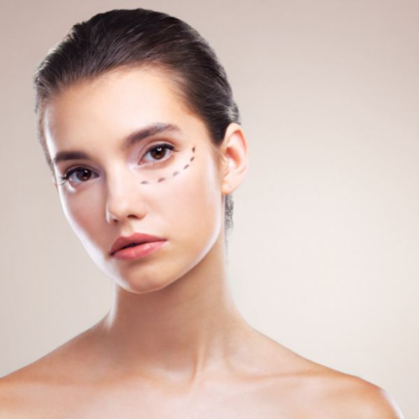 How To Prevent Dry Skin Under Eyes This Winter