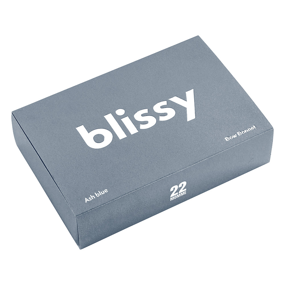Blissy Ash Blue Blissy Bow Bonnet Lifestyle – Mulberry Silk