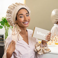 Blissy Bow Bonnet - Champagne