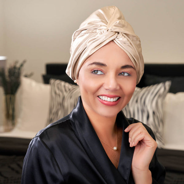 Blissy 100% Pure Mulberry Silk Silk Blissy Silk Large Bonnet Detail –