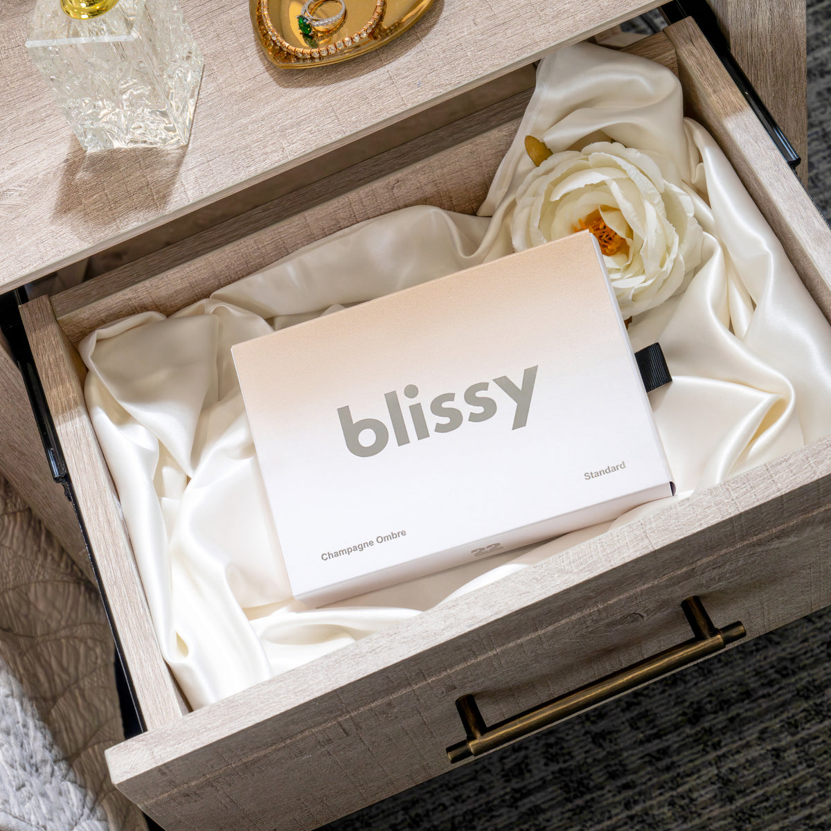 King Champagne Ombre Pillowcase – Blissy Premium Silk
