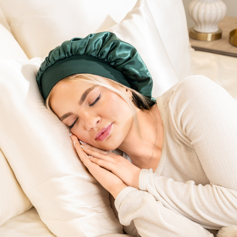 Blissy Emerald Silk Blissy Halo Bonnet Detail –