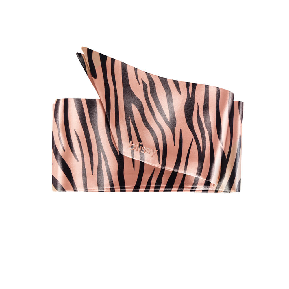 Blissy Tiger Blissy Hair Ribbon Lifestyle – Mulberry Silk