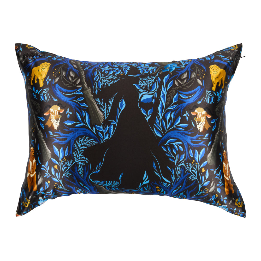 Wicked™ Pillowcase Close-Up – Blissy 22 Momme Silk