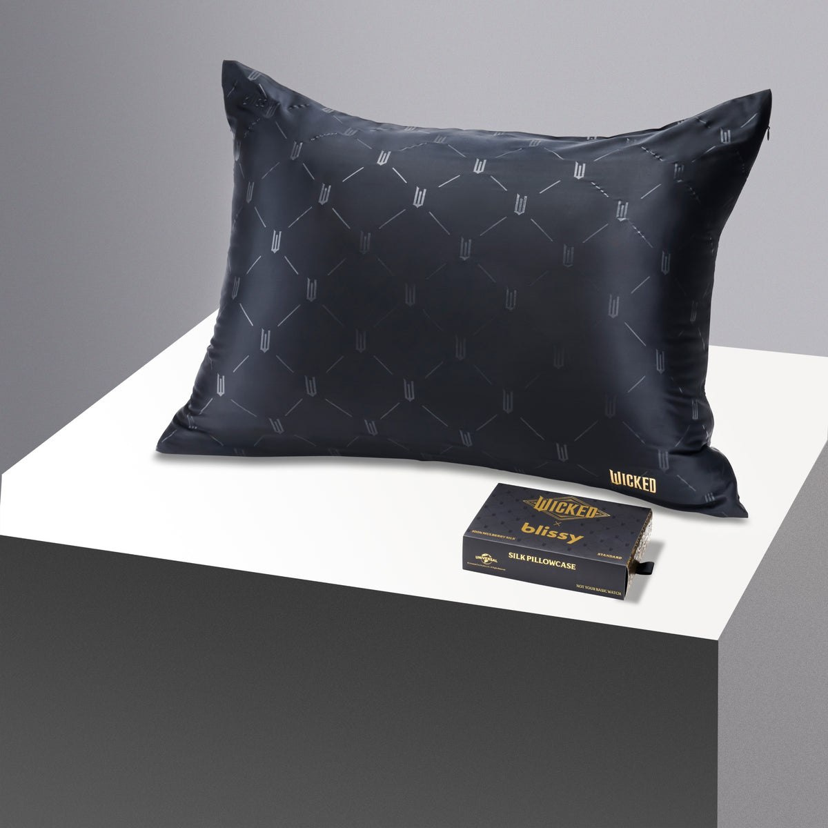 Blissy Queen Wicked™ Pillowcase – 22 Momme Mulberry Silk, 100% Silk