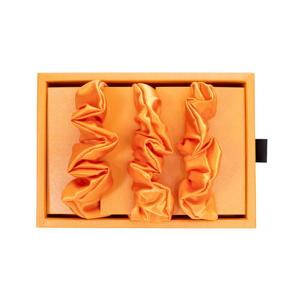Blissy Coral Silk Blissy Scrunchies Detail –