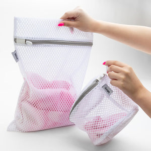 Buy Kienlix Mesh Laundry Bags, Washing Machine Wash Bags, Reusable and  Durable Mesh Wash Bags for Delicates Blouse, Hosiery, Underwear, Bra,  Lingerie Baby Clothes (5 Different Sizes) Online at Best Prices in India -  JioMart.
