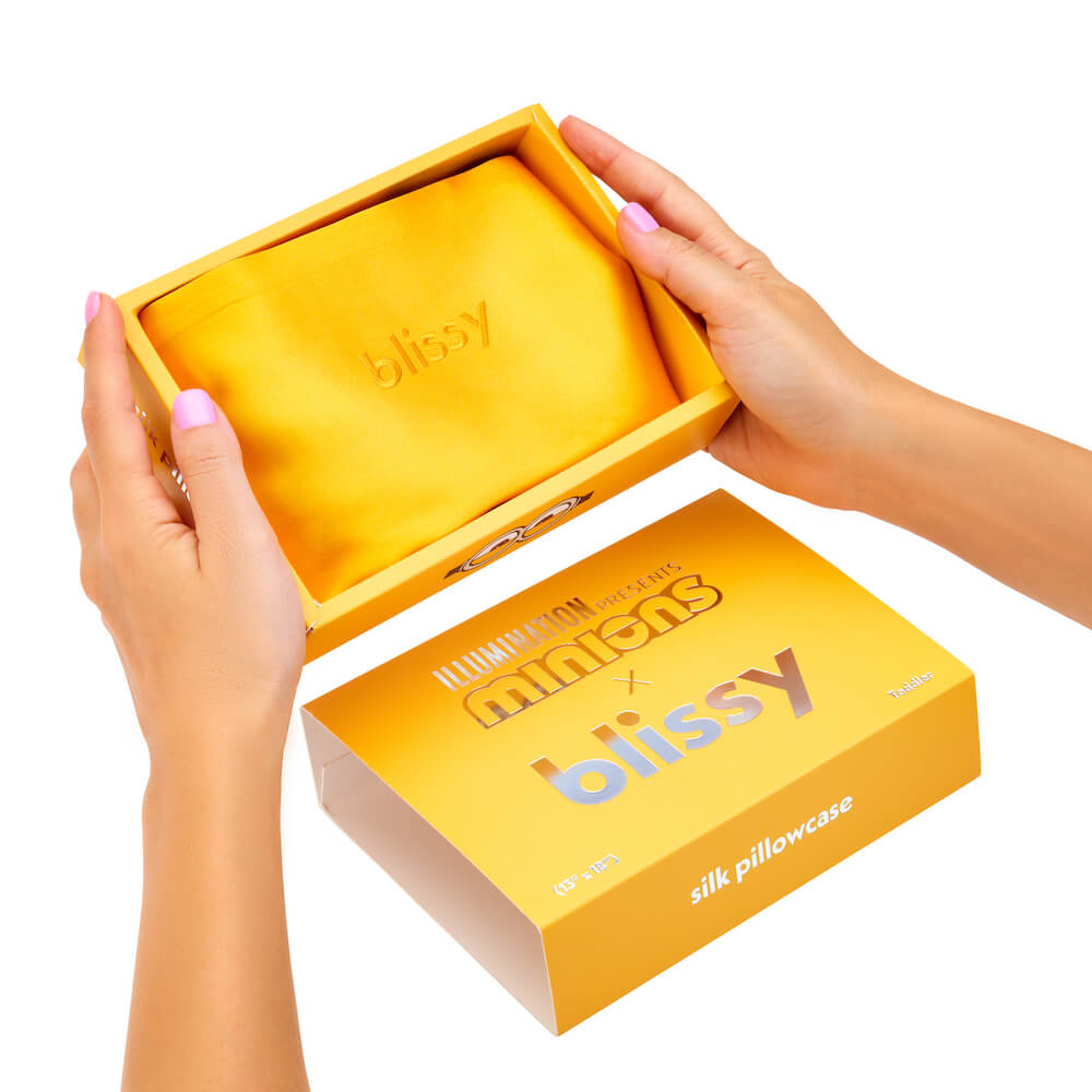 Blissy Mulberry Silk Pillowcase – Sleepyhead Minion