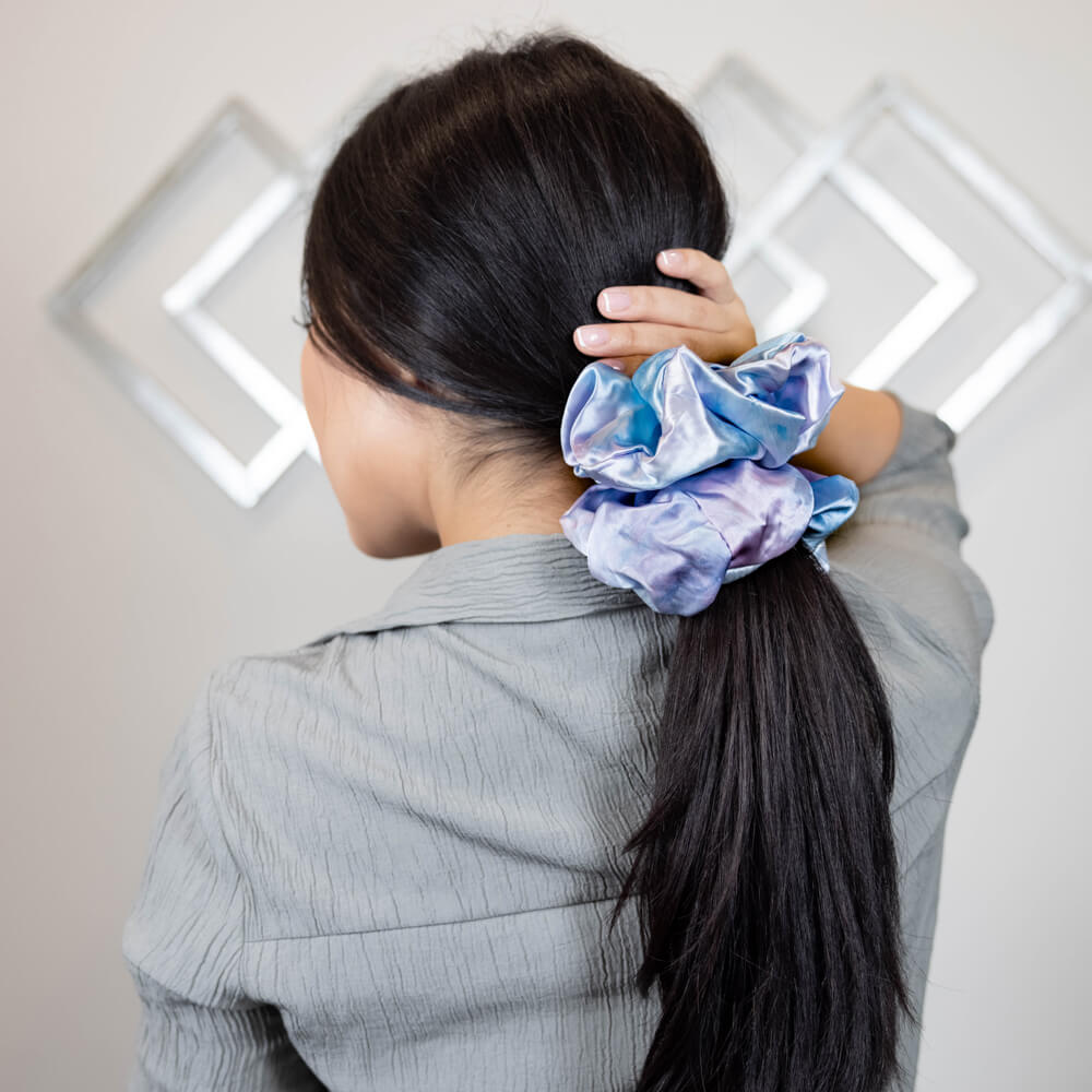 Blissy Mulberry Silk Blissy Oversized Scrunchie – Tie-Dye